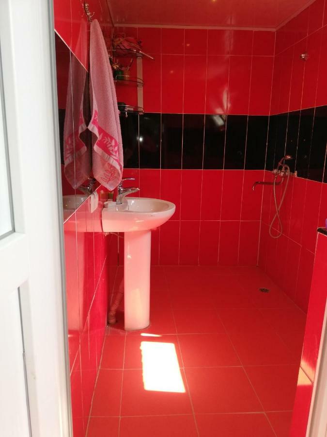 Udabno Naili酒店 外观 照片