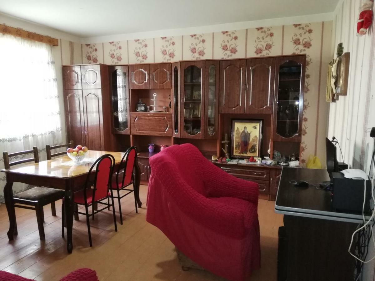 Udabno Naili酒店 外观 照片